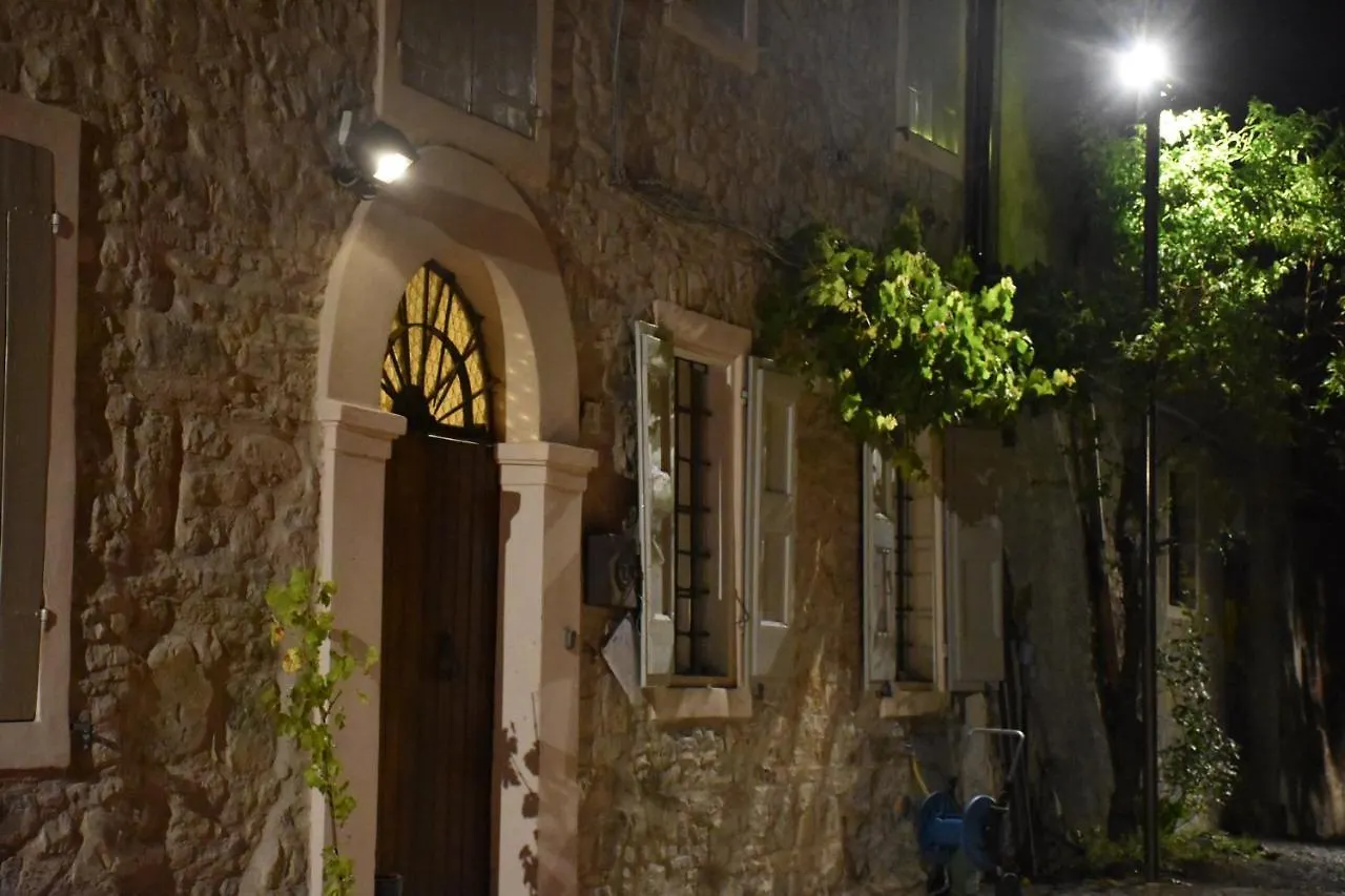 Gasthof Locanda Sottolaluna Viano